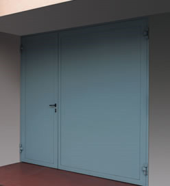 Serramenti in acciaio WIND-BLOCK porte per garage